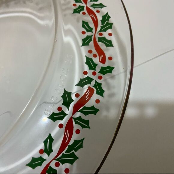 Set of 3  Arcoroc Christmas Holly Berry Plate 8” Red Ribbon Gold Trim G12 - Picture 6 of 7
